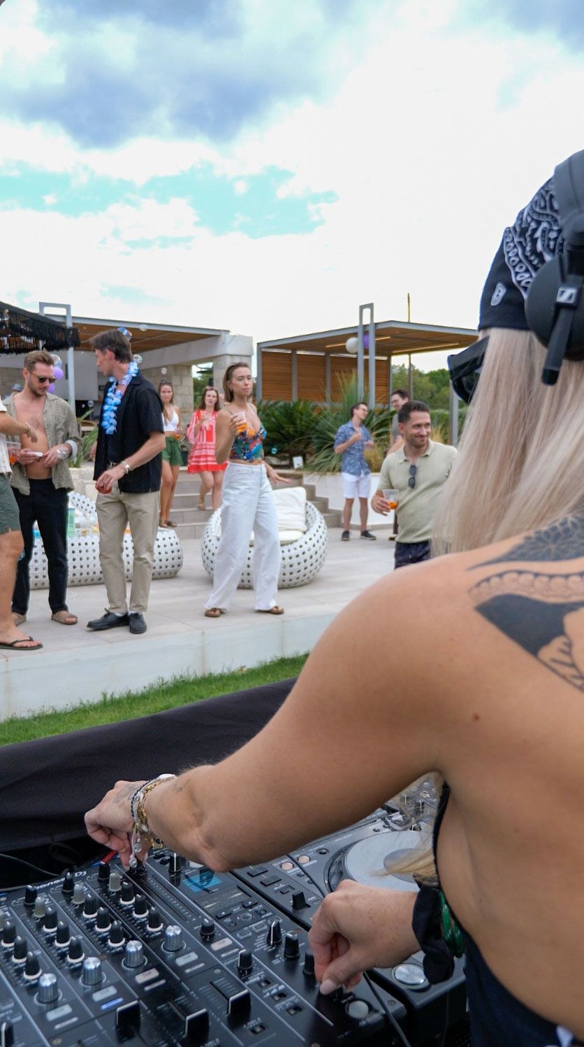 IZZI – Live- und Backstage-Moment 4